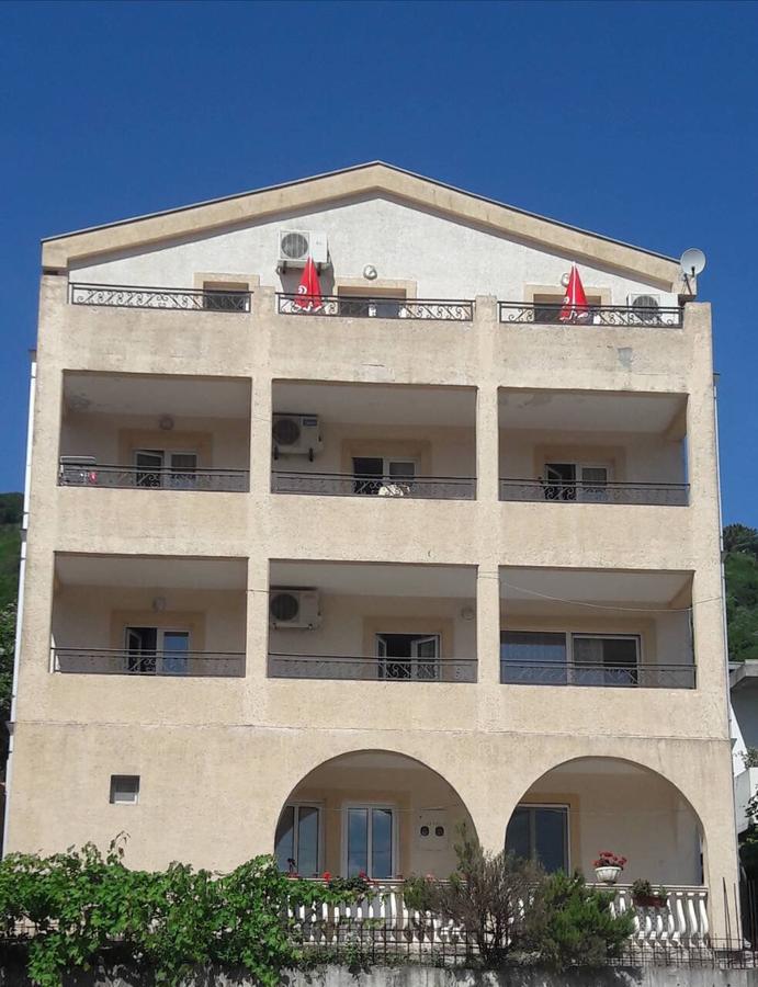 Manojlovic Apartment *